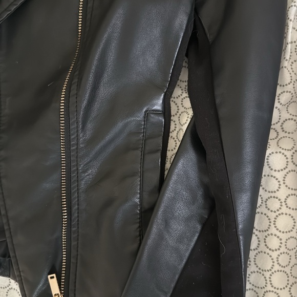 PLEATHER JACKET BLACK - Picture 2 of 4